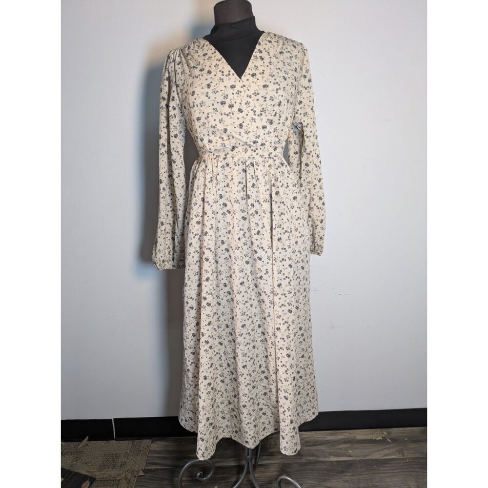 NEW Polygram Floral Cream Maxi Dress V-Neck Wrap Style & Long Sleeves, Size S